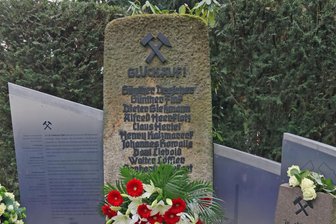Zwickau: Stadtführung widmet sich dem Thema Bergbau - Auf dem Zwickauer Hauptfriedhof wird an das Grubenunglück von 1960 erinnert.