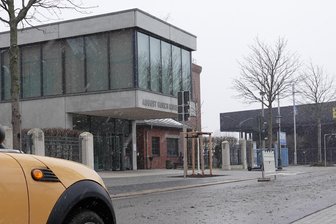Zwickau: Theater sucht Interessenten für kleine Sprechrollen - Das Theaterstück wird im Horchmuseum seine Premiere haben.