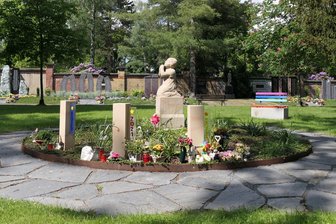 Zwickau: Trauerfeier für nicht geborene Kinder - Auf dem Hauptfriedhof wird auch an ungeborene Kinder erinnert.