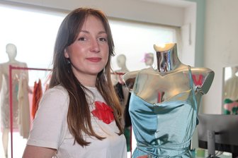 Zwickau: Unternehmer sprechen übers Scheitern - Sara Linke berichtet zur Fail-Night vom Scheitern und trotzdem nicht Aufgeben.