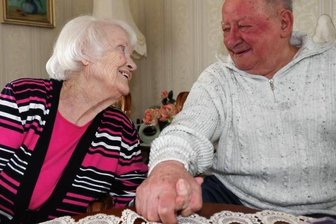 Zwickau: Warum die Wienolds erst in den Westen gingen und im Alter zurückgekommen sind - Gertrud und Christian Wienold gehören zu den 16 Paaren in Zwickau, die 70 Jahre oder länger verheiratet sind. 