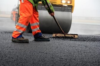 Zwickau-West: A-72-Anschlussstelle bleibt während Bauarbeiten gesperrt - Unter anderem wird die Fahrbahn abgefräst und eine neue Deckschicht eingebaut.