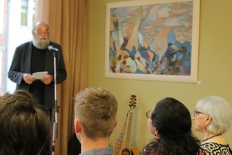 Zwickau: Zur Ausstellungseröffnung kommen viele Verwandte des verstorbenen Künstlers - 