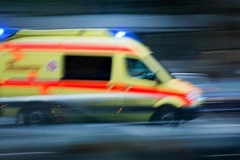 Zwickau: Zwei Personen aus Fenster gestürzt - 