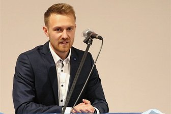 Zwickauer AfD-Kreisverband: Jonas Dünzel zu neuem Vorsitzenden gewählt - Alle anwesenden AfD-Mitglieder stimmten für Jonas Dünzel als neuen Vorsitzenden.