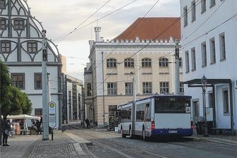 Zwickauer atmen auf: Ade, Schienenersatzverkehr nach Neuplanitz! - Die Tages des Schienenersatzverkehrs nach Neuplanitz sind gezählt. Statt der SEV 8 wird ab Samstag wieder die Linie 3 regulär zwischen Eckersbach und Neuplanitz verkehren.