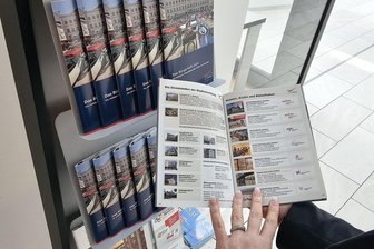 Zwickauer Bürgerheft neu aufgelegt: Was steckt hinter den Änderungen - Das neue Bürgerheft für Zwickau ist da.