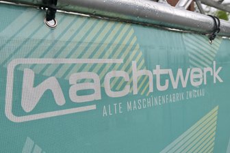 Zwickauer Polizei setzt bei Ermittlungen zu Vorfall im Club „Nachtwerk“ auf Zeugenhinweise und Videoanalyse - Nach der Schlägerei in der Diskothek „Nachtwerk“ geht die Polizei Zeugenhinweisen nach.