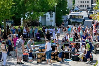 Zwickauer Stadtfest: Was für Familien mit Kindern geboten wird - Spiel, Spaß und Sport an mehreren Stationen wird zum Zwickauer Stadtfest im Muldeparadies geboten.