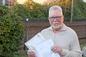 Zwickauer zweifelt an Tierschutz-Firma: „Weiß nicht, was von meinem Geld wirklich beim Tierheim angekommen ist“ - Thomas Pietzsch aus Zwickau ist verärgert über eine Firma, über die er jahrelang das Vielauer Tierheim unterstützt hat.
