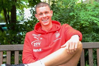 Zwickaus Italiener - ein gutes Omen? - Zwickaus Italiener Max Reinthaler hat gut lachen. Neuer Verein, neues Glück und die Squadra Azzurra ist Fußball-Europameister.