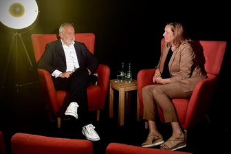 Zwickaus OB Arndt im Polittalk: Wunsch nach progressiverem Stadtrat - Constance Arndt und Rico Gebhardt unterhielten sich in Dresden etwa eine Stunde lang.