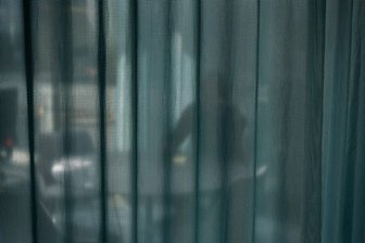 Zwischen Gefallen und Gesetz: Wie erkenne ich Korruption? - Passiert meist im Verdeckten: Korruption.