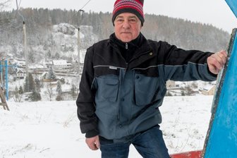 Zwischen Hoffnung und Frust: Skiliften droht erneuter Stillstand - Günter Leibiger und seine Mitstreiter vom TSV Pobershau haben bereits alles vorbereitet. Ob sich die beiden Skilifte im Ort letztlich auch drehen werden, sei von zwei Faktoren abhängig: Frost und Corona, betont der stellvertretende Vereinschef. 