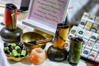 Zwischen Klangschalen und Aurafotografie: Messe „Balance und Spirit“ im Wasserschloß Klaffenbach -