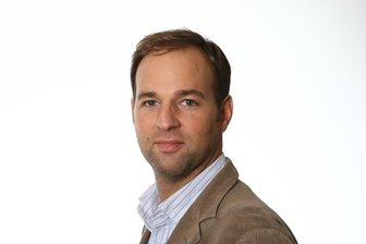 Zwischen Recht und Moral -