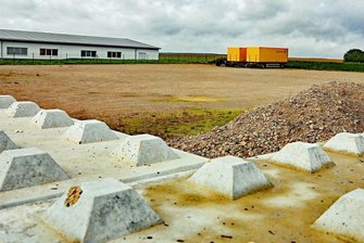 Zwischen Werdau und Fraureuth: Post kauft Grundstück für Neubau-Projekt - Auf dem Gelände des Gewerbegebietes Werdau-Süd plant die Deutsche Post einen Neubau.