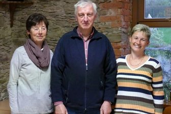 Zwölf Bewerber für Wanderwegewart - Kümmern sich künftig mit um die Wanderwege von Amtsberg: Andrea Hoppe, Dieter Härtel und Katja Müller (von links). 
