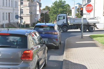 Zwölf Unfälle: Freiberg ändert Vorfahrt an Frauensteiner Kreuzung - Die Kreuzung Frauensteiner Straße/Schönlebestraße soll entschärft werden.