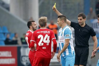 Zwölfter Sieg in Folge: CFC gewinnt gegen Nordhausen - Schiedsrichter Max Burda verteilte zehnmal Gelb.