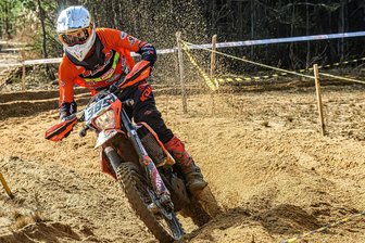 Zwönitzer Enduro-Pilot gelingt Einstand nach Maß - Kenny Riedel feierte einen erfolgreichen Saisonauftakt.