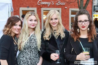 Eröffnungs-Party - 