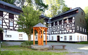 Zwönitz Die älteste, noch funktionstüchtige Papiermühle Deutschlands