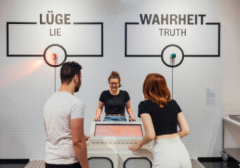 Dresden Sonderausstellung: Fake - Die ganze Wahrheit